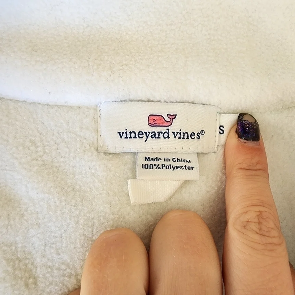 Vineyard Vines womens shep vest white & aqua size S.